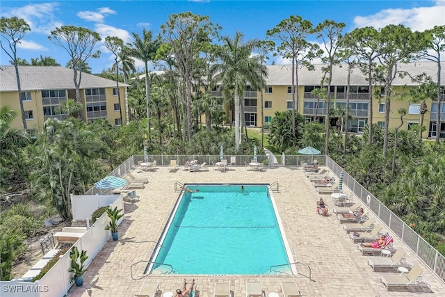 3041 Sandpiper Bay Cir Unit H201, Naples, FL 34112 - view of community pool
