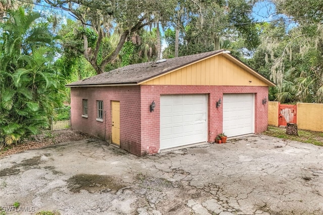 18191 Slater Rd, North Fort Myers, FL 33917 - detached garage with fence