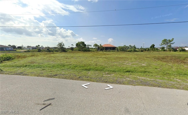 Listing photo 2 for 1906 NW 4th St, Cape Coral FL 33993