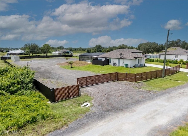 exterior space featuring a lawn