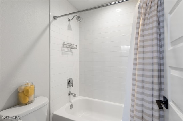 bathroom featuring toilet and shower / tub combo with curtain