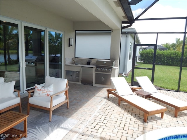 sunroom / solarium with sink