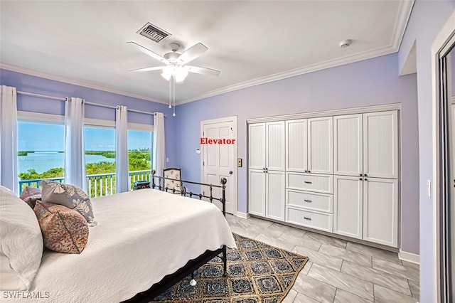 bedroom with visible vents, ornamental molding, and baseboards