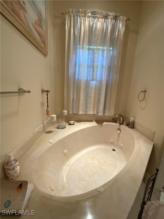 bathroom featuring a tub