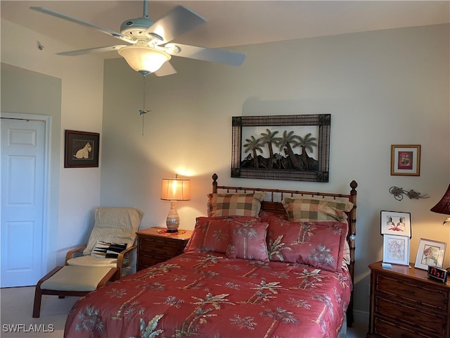 bedroom featuring ceiling fan