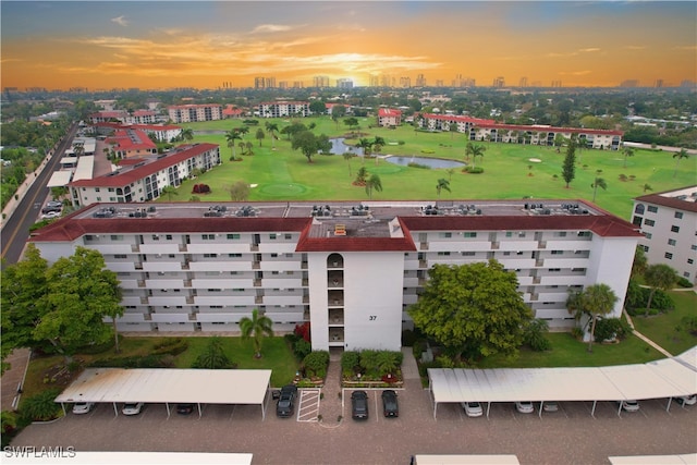 view of aerial view at dusk