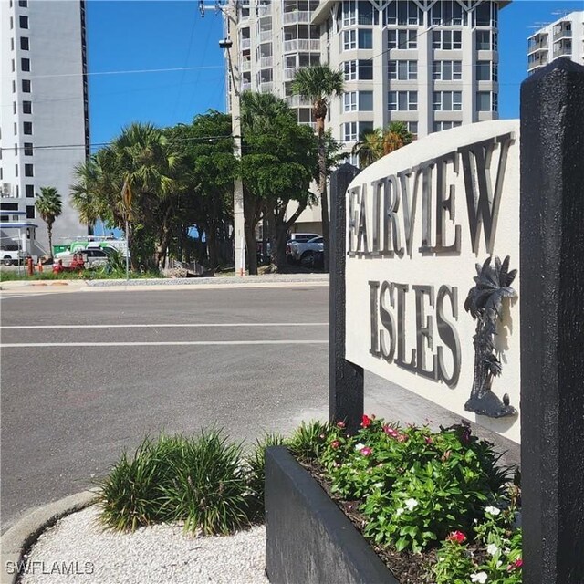 view of community / neighborhood sign