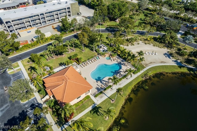 bird's eye view featuring a water view