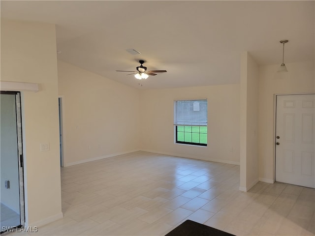 unfurnished room featuring ceiling fan