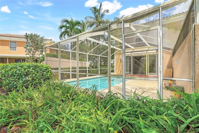 pool with glass enclosure