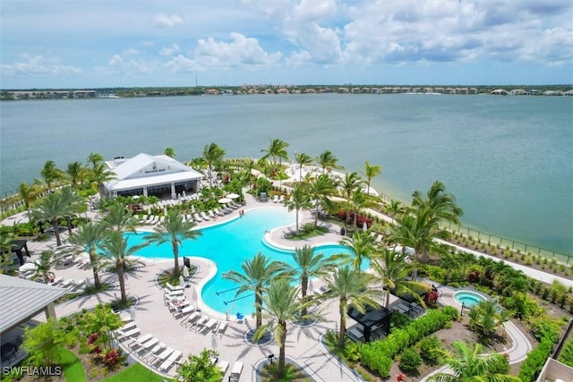 11902 Raggio Dr, Fort Myers, FL 33913 - aerial view of a pool area and a large body of water