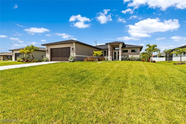 view of front of property with a front lawn