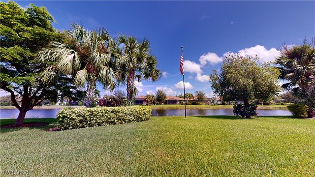 view of yard with a water view