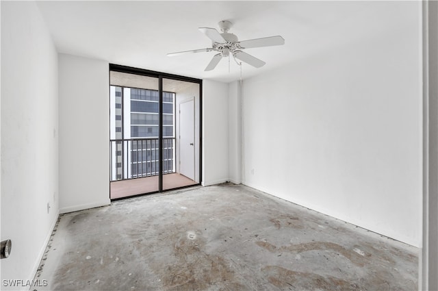 empty room with ceiling fan