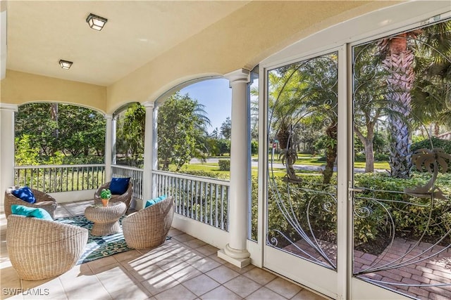 view of sunroom / solarium