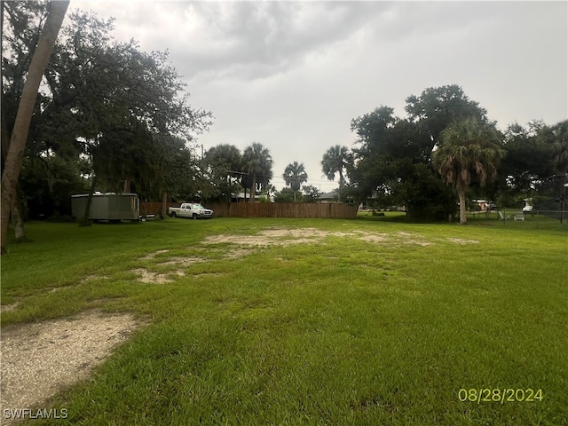 Listing photo 2 for 242 Taylor Ln NW, Port Charlotte FL 33952