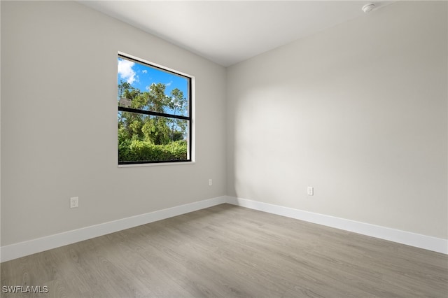 empty room featuring light hardwood / wood-style flooring