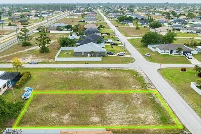 Listing photo 3 for 1920 NW 24th Ter, Cape Coral FL 33993