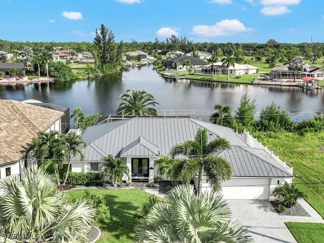 bird's eye view with a water view