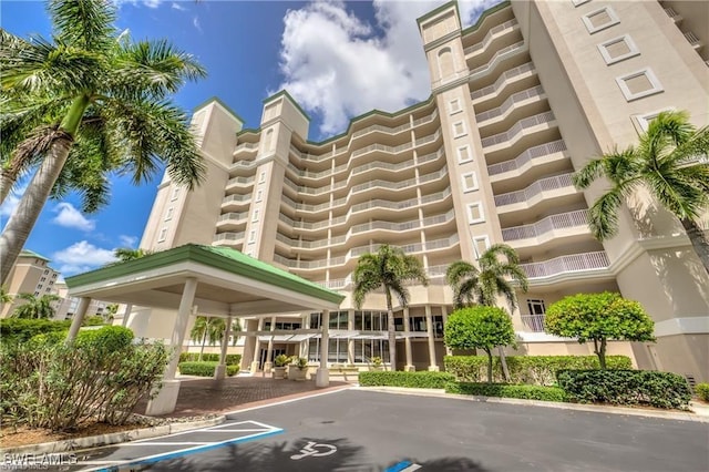 4141 Bay Beach Ln Unit 454, Fort Myers Beach, FL 33931 - view of building exterior