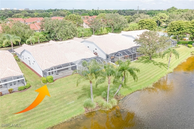 bird's eye view featuring a water view