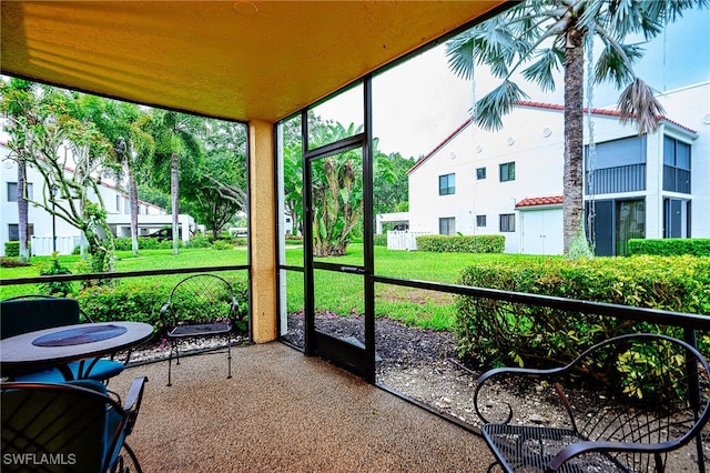 view of sunroom / solarium