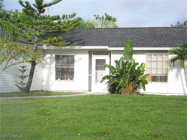 exterior space featuring a lawn