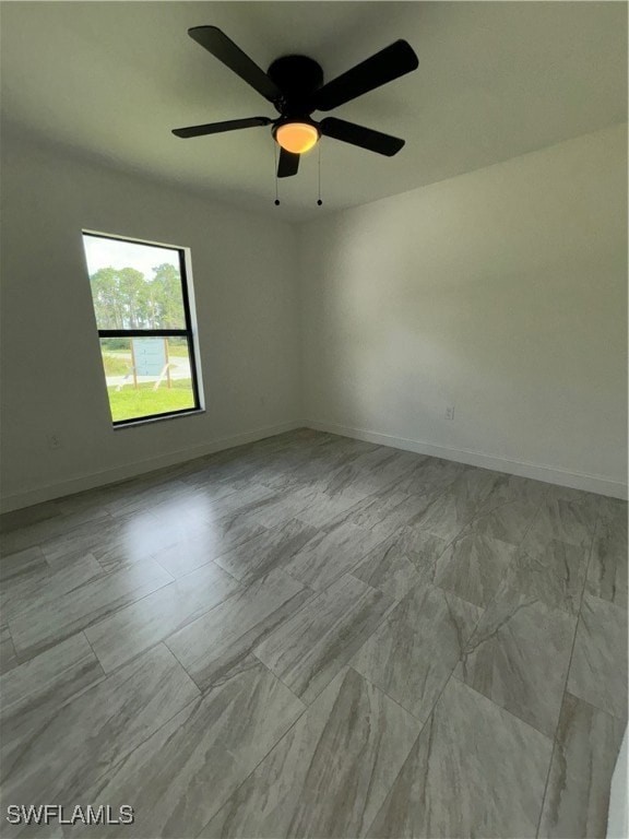 empty room with ceiling fan