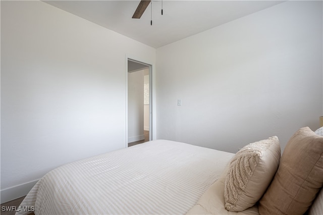 bedroom featuring ceiling fan