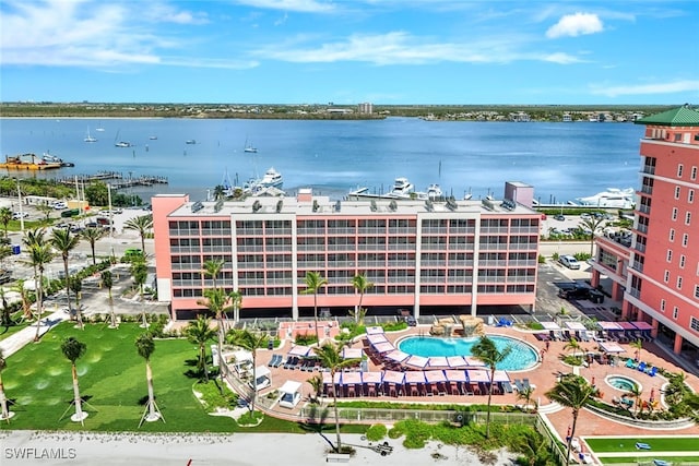 bird's eye view with a water view