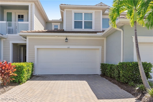 view of front of house with a garage