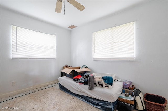 bedroom with ceiling fan