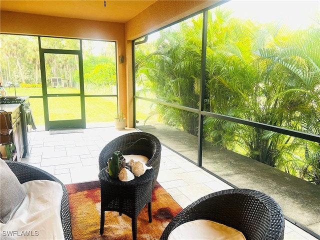 view of sunroom / solarium