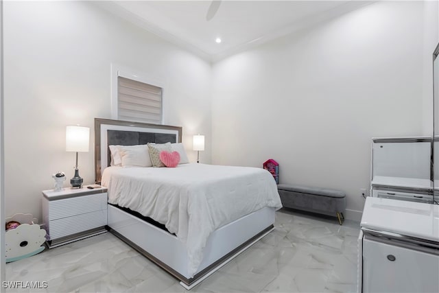 bedroom featuring ceiling fan