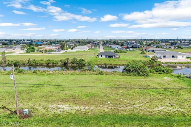 Listing photo 2 for 131 NE 25th St, Cape Coral FL 33909