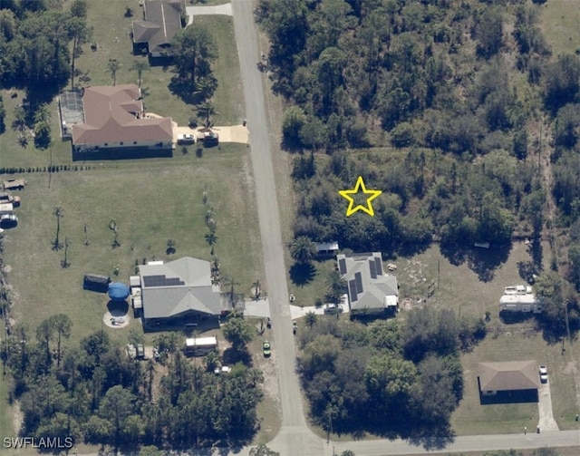 Listing photo 3 for 1019 Robert Ave, Lehigh Acres FL 33936