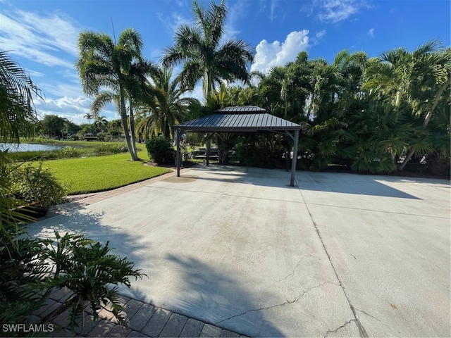 Listing photo 3 for 5584 Brightwood Dr, Fort Myers FL 33905