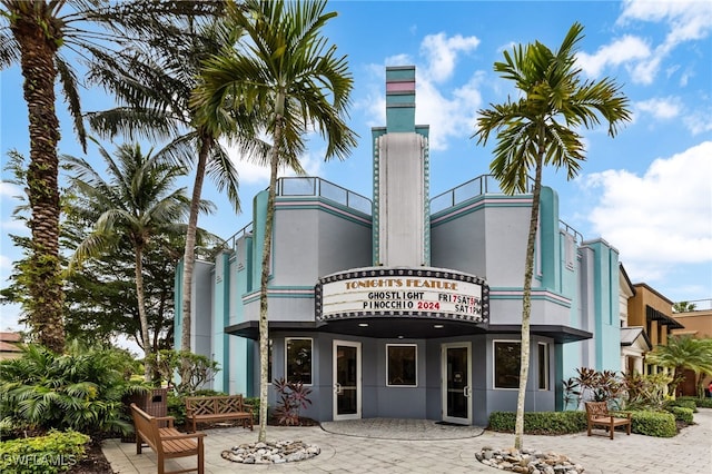 view of building exterior