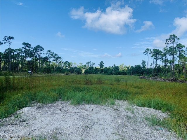 Listing photo 2 for 15274 Martinique Way, Bokeelia FL 33922