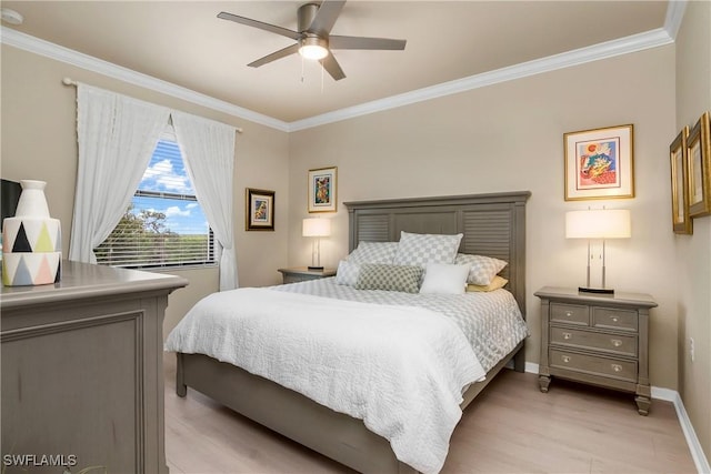 bedroom with ceiling fan, crown molding, and light wood-type flooring