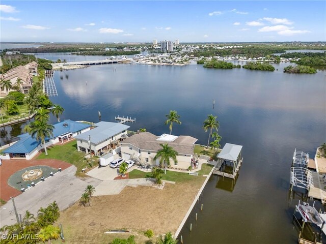 Listing photo 2 for 870 Oak St, Fort Myers Beach FL 33931