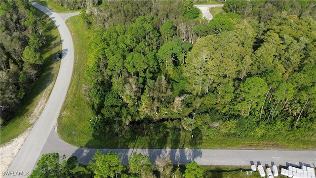 Listing photo 3 for 521 Nimitz Blvd, Lehigh Acres FL 33974