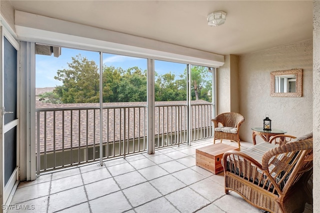 sunroom with a healthy amount of sunlight