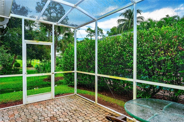 view of unfurnished sunroom