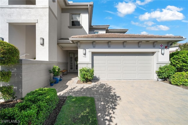 view of front of home featuring a garage