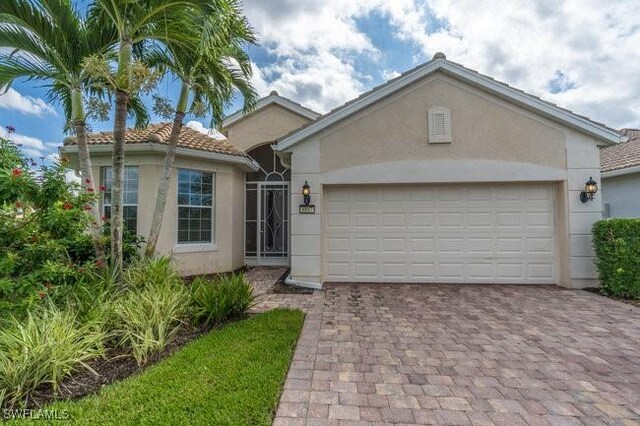 view of front of house with a garage