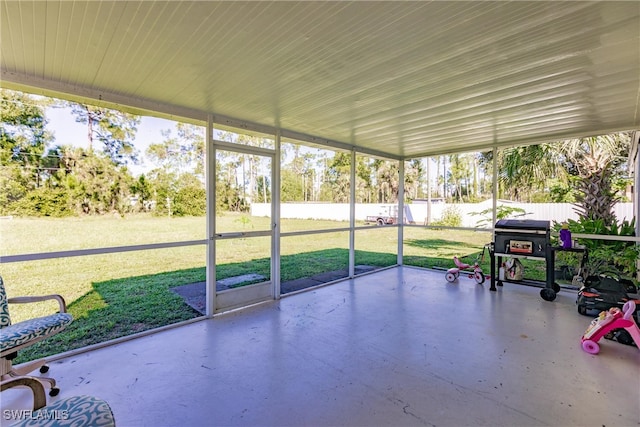 view of unfurnished sunroom