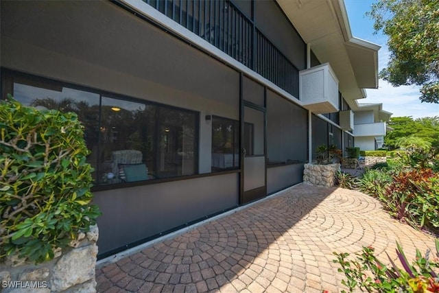 600 Neapolitan Way Unit 115, Naples, FL 34103 - view of patio