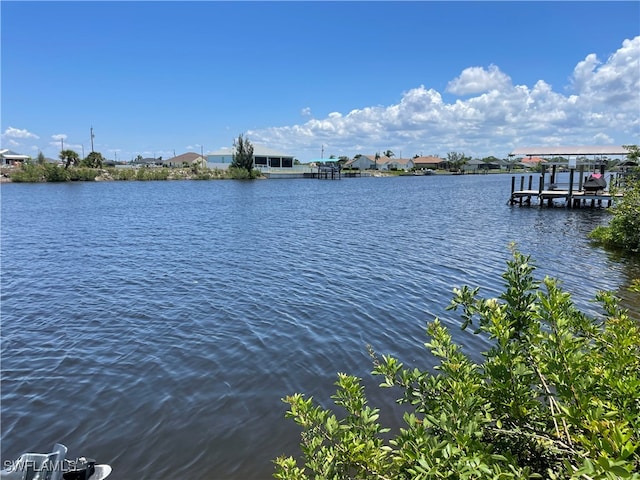 Listing photo 2 for 4317 NW 33rd St, Cape Coral FL 33993