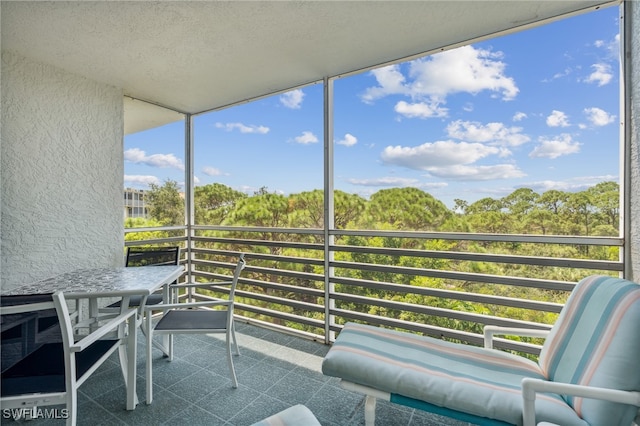 view of sunroom / solarium